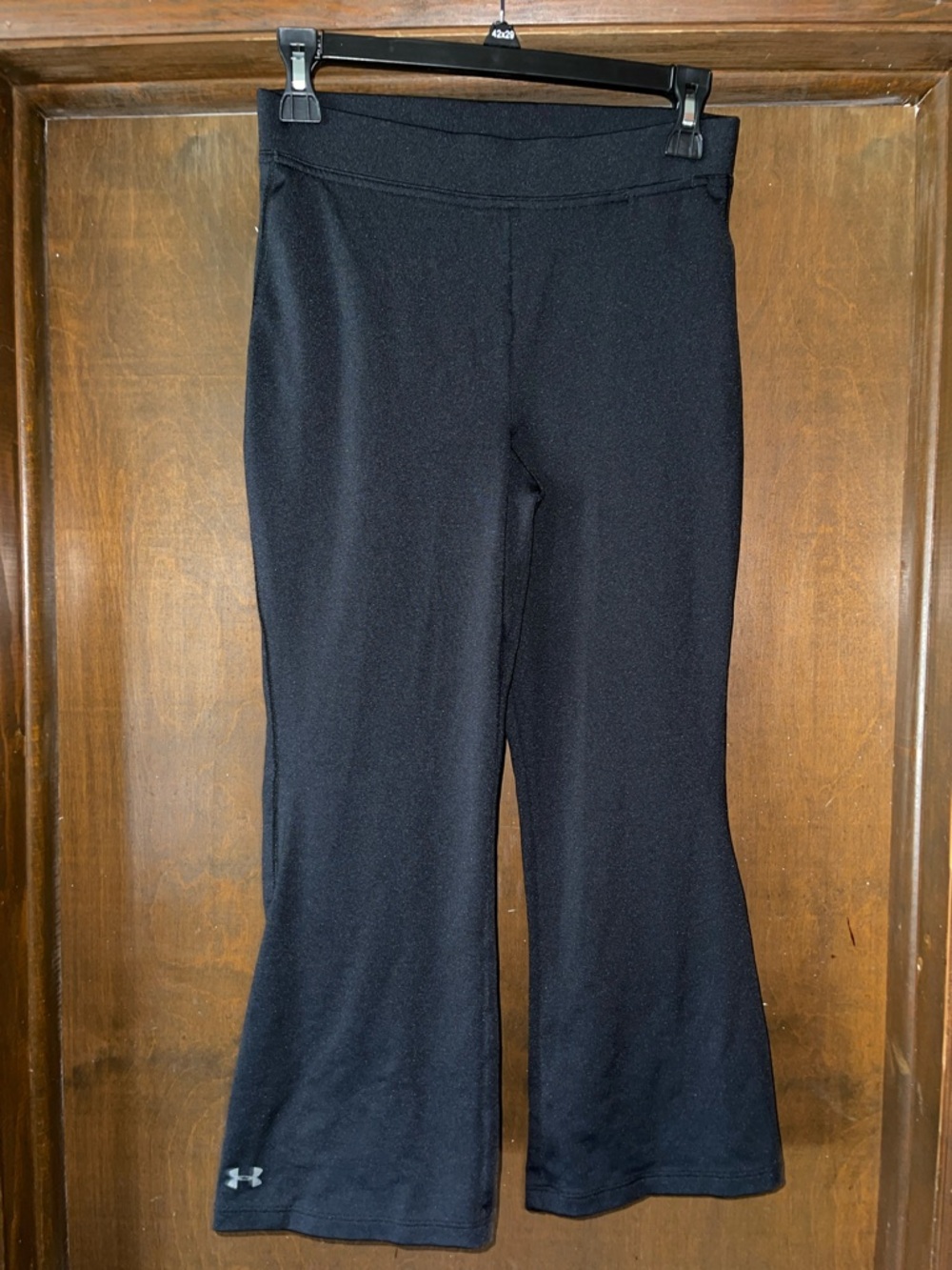 Under Armour Black Flare Capri Leggings with Logo
